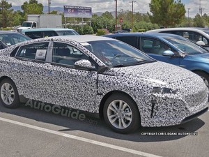Penantang Toyota Prius dari Hyundai Bernama Ioniq