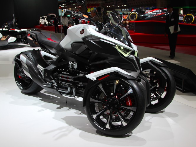 Kenalkan Neowing, Motor Roda Tiga Agresif Besutan Honda