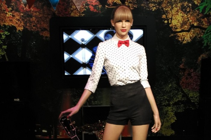Susahnya Membuat Taylor Swift yang Cantik di Madame Tussauds Sydney