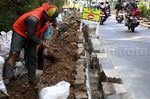 Perbaikan Trotoar di Jalan Pattimura