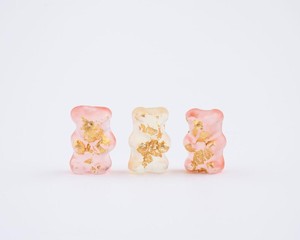 Wuow! Gummy Bear Ini Berisi Champagne dan Emas 24 Karat!