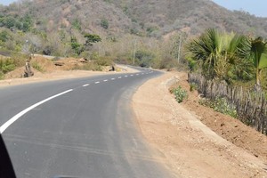 Selain Pos Batas, PU Bangun Jalan Mulus di Perbatasan RI-Timor Leste