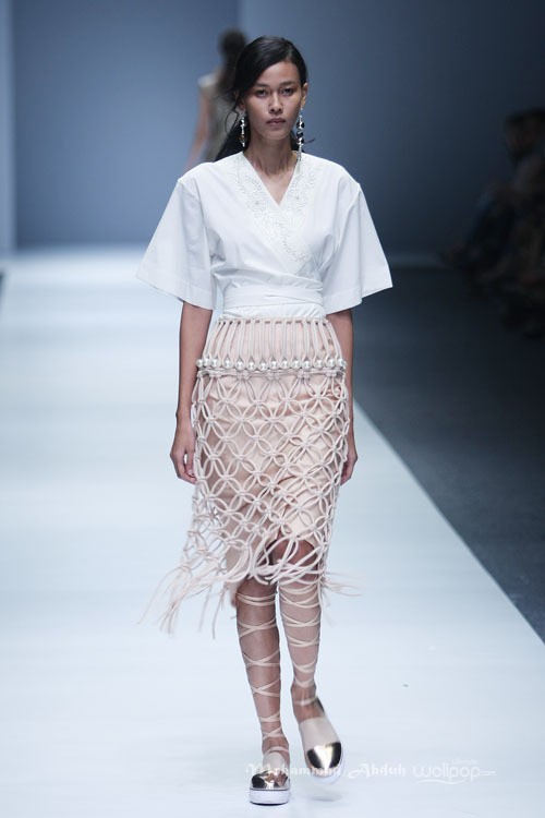 Toton Januar Indonesia Fashion Forward. Jakarta Fashion Week 2016 at Senayan City. Jakarta. [Foto: Mohammad Abduh/Wolipop]