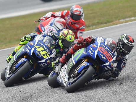 Mengintip Tunggangan Lorenzo dan Rossi