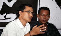 Diskusi ini terkait dengan sistem pengupahan yang layak dan kesejahteraan pekerja.