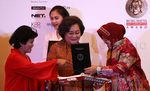 Bupati Batang dan Risma Raih Bung Hatta Award