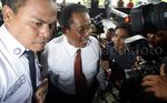 Komjen Anang Iskandar Datangi Gedung KPK