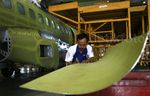 Melihat Pembuatan Pesawat CN 295 dan CN 235