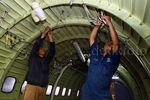 Melihat Pembuatan Pesawat CN 295 dan CN 235