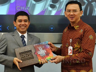 Ahok dan Menteri Yuddy Bahas Pelayanan di DKI
