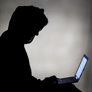 LowLevel4: Ransomware dengan Sentuhan Personal