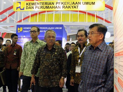 JK Hadiri Pameran Konstruksi Indonesia 2015