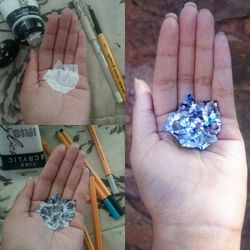 Gambar 3D yang Seakan Hidup di Telapak Tangan