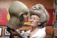 Inilah patung Madame Tussaud. Dialah perempuan yang mempelopori pembuatan patung lilin tokoh-tokoh publik (Meliyanti/detikTravel)