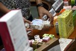 BPOM Amankan Kosmetik Ilegal Senilai Rp 20 Miliar