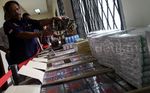 Polisi Bongkar Tempat Produksi Obat Palsu
