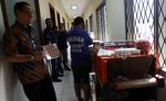 Polisi Bongkar Tempat Produksi Obat Palsu