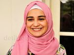 Aih, Manisnya Shireen Sungkar Berhijab Pink