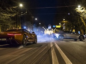 Kejar-kejaran Mobil di Spectre Timbulkan Banyak Korban