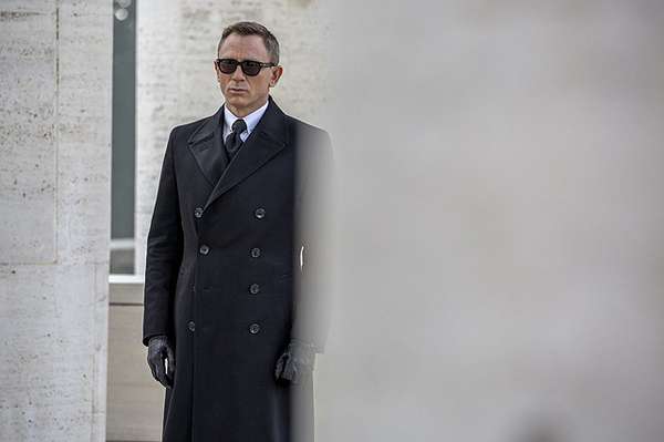 Misi James Bond Selidiki Organisasi Misterius Misi James Bond Selidiki Organisasi Misterius