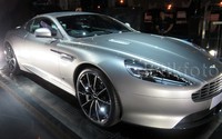 Bertempat di kawasan Senayan, Jakarta, Kamis (5/11/2015), Aston Martin DB9 GT Bond Edition resmi diluncurkan di Indonesia. Model mobil sport mewah asal Inggris ini terbatas. Hanya terdapat 150 unit di seluruh dunia. Niken Purnamasari/detikOto.