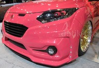 Ya mobil yang dimaksud adalah Honda HR-V yang baru detikOto kupas beberapa hari lalu. Desain bengkel modif Bandung, Signal Kustom, yang diajukan kepada Honda Amerika bersama Tjin Edition berhasil menjadi salah satu yang terbaik, dan desain tersebut menembus pasar dunia. Pool/dok Signal Kustom.