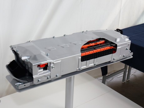 Teknologi Baterai Terbaru Bisa Membunuh Bensin dan Diesel