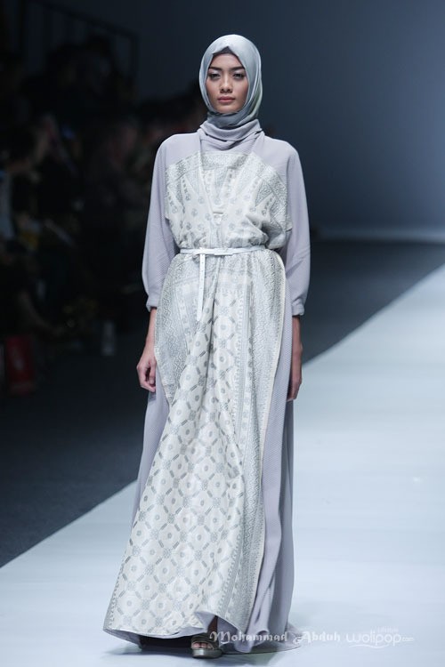 Ayu Diah Andari Trone. Jakarta Fashion Week 2016 at Senayan City. Jakarta. [Foto: Mohammad Abduh/Wolipop]