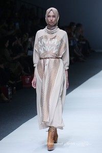 Ayu Diah Andari Trone. Jakarta Fashion Week 2016 at Senayan City. Jakarta. [Foto: Mohammad Abduh/Wolipop]