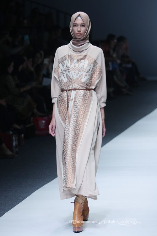 Ayu Diah Andari Trone. Jakarta Fashion Week 2016 at Senayan City. Jakarta. [Foto: Mohammad Abduh/Wolipop]