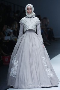 Ayu Diah Andari Trone. Jakarta Fashion Week 2016 at Senayan City. Jakarta. [Foto: Mohammad Abduh/Wolipop]