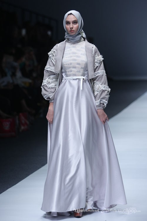 Ayu Diah Andari Trone. Jakarta Fashion Week 2016 at Senayan City. Jakarta. [Foto: Mohammad Abduh/Wolipop]