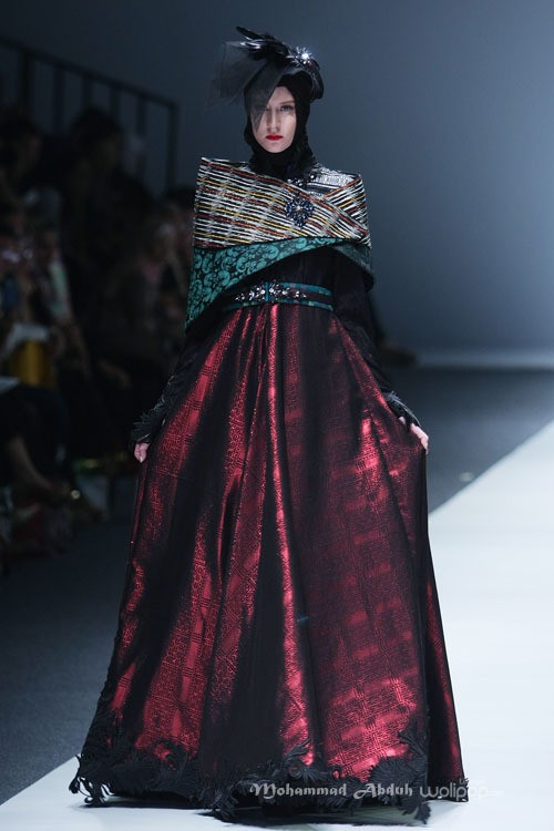 Kursein Karzai Trone. Jakarta Fashion Week 2016 at Senayan City. Jakarta. [Foto: Mohammad Abduh/Wolipop]