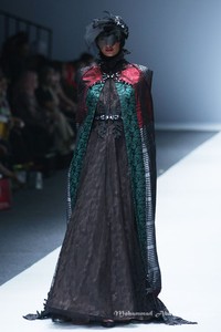 Kursein Karzai Trone. Jakarta Fashion Week 2016 at Senayan City. Jakarta. [Foto: Mohammad Abduh/Wolipop]