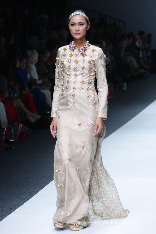 Khanaan Shamlan Trone. Jakarta Fashion Week 2016 at Senayan City. Jakarta. [Foto: Mohammad Abduh/Wolipop]