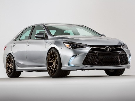 Toyota Camry dan Corolla TRD Tampil Kece