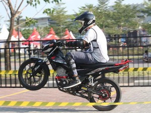 7.000 Pelajar Siap Rasakan Ketangguhan New Honda Sonic 150R