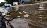 Genangan Air di Jalan Raya Cikini