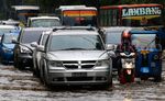 Genangan Air di Jalan Raya Cikini