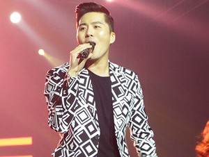 Eru, Mighty Mouth dan J-Yo Bikin Meriah Konser Happening di Jakarta