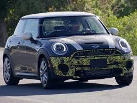 MINI Luncurkan Clubman JCW Terbaru Maret 2016?