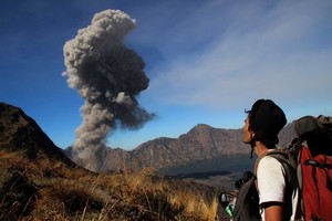 Pasca Abu Anak Rinjani, Penerbangan Australia Dari dan Ke Bali Mulai Beroperasi