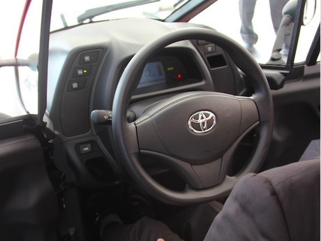Sensasi Nyetir i-Road, Kendaraan 3 Roda Toyota