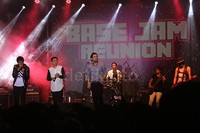 Base Jam sukses membawa penonton bernostalgia ke era kejayaan mereka di 90-an.