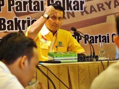 Fadel Nilai Munas Golkar Belum Mendesak