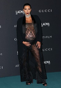 Penampilan Kim di acara LACMA 2015 Art+Film Gala Honoring James Turrell and Alejandro G Iñárritu. Frederick M. Brown/Getty Images/detikFoto.