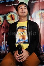 Raditya Dika Kepincut Annisa Rawles di Film Terbaru