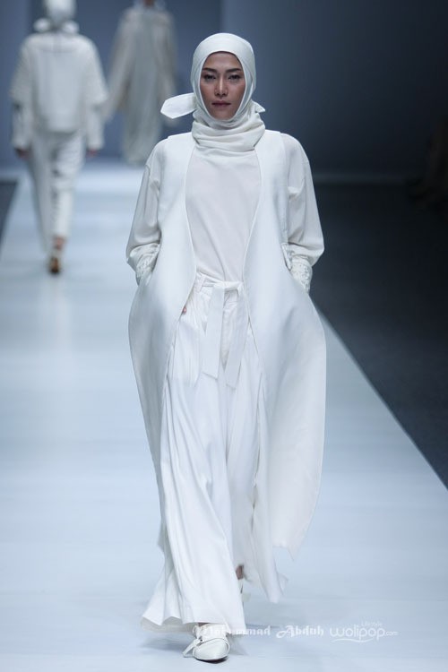 Etu by Restu Anggraeni Beginning Ethical Fashion. Jakarta Fashion Week 2016 at Senayan City. Jakarta. [Foto: Mohammad Abduh/Wolipop]