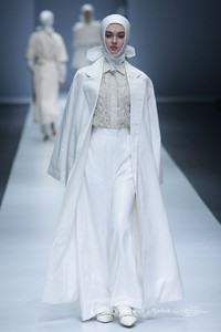 Etu by Restu Anggraeni Beginning Ethical Fashion. Jakarta Fashion Week 2016 at Senayan City. Jakarta. [Foto: Mohammad Abduh/Wolipop]