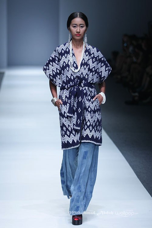 Merdi Sihombing Beginning Ethical Fashion. Jakarta Fashion Week 2016 at Senayan City. Jakarta. [Foto: Mohammad Abduh/Wolipop]